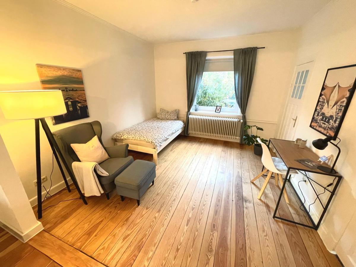 Modern Und Ruhig In Elmshorn Appartement Buitenkant foto